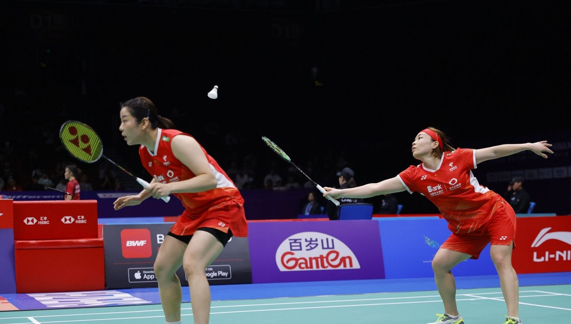 济发展的重 济发展的重