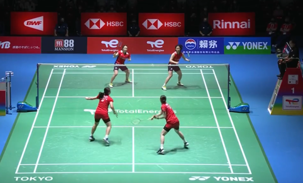 甲赛场上 甲赛场上